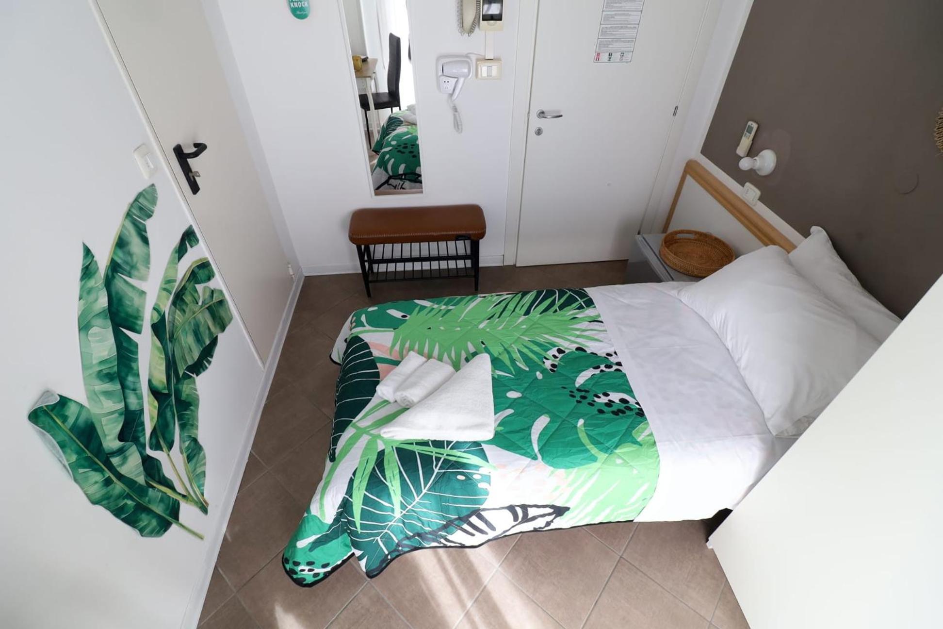 Fasthotel Cervia Bagian luar foto