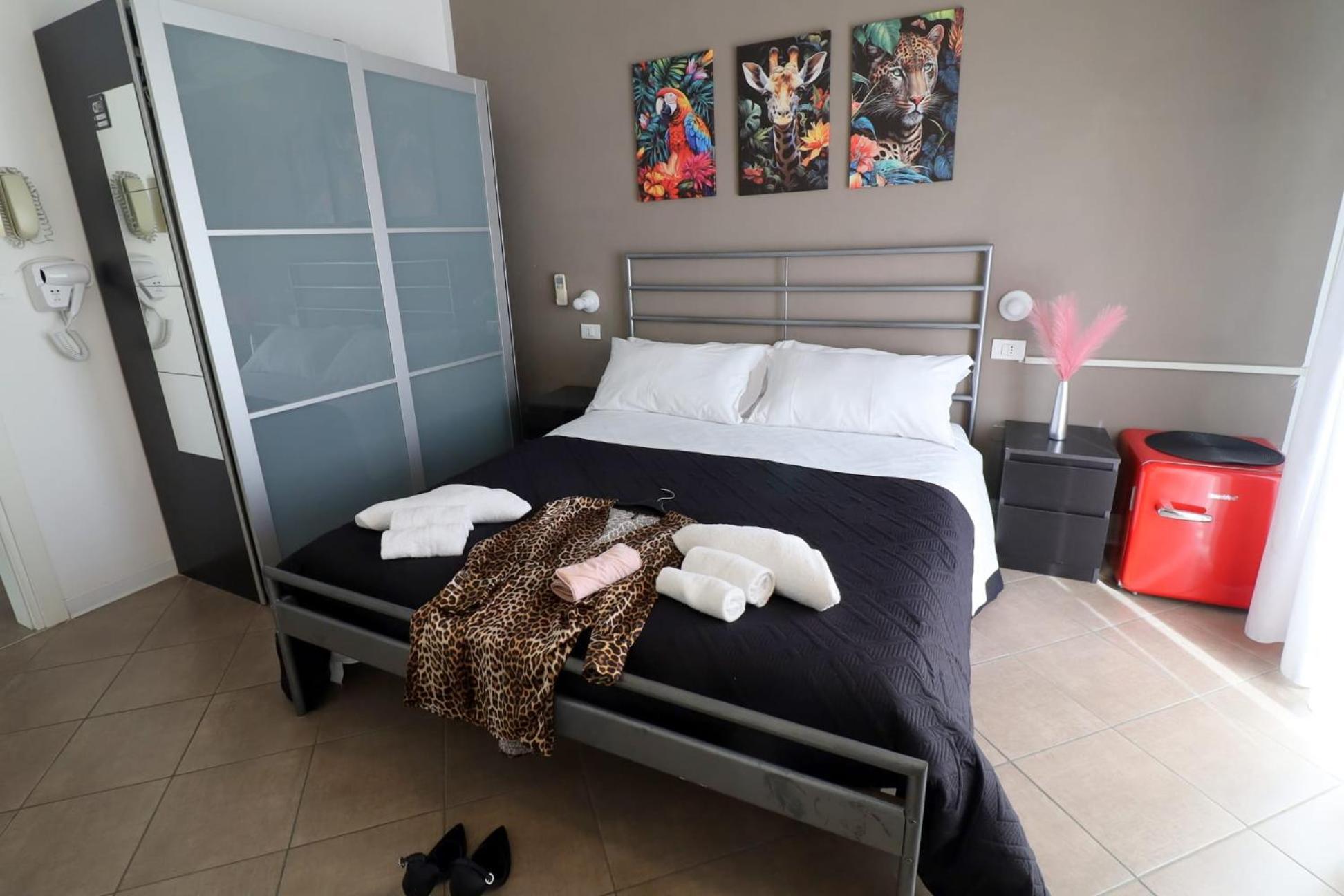 Fasthotel Cervia Bagian luar foto